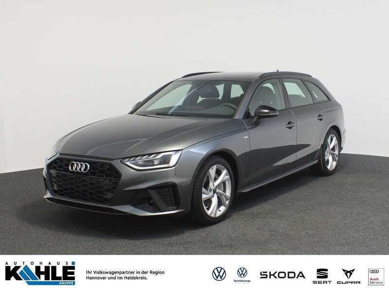 Gebraucht Audi A4 S-Line 204 PS (150 kW) 2023 Mythosschwarz Kombi