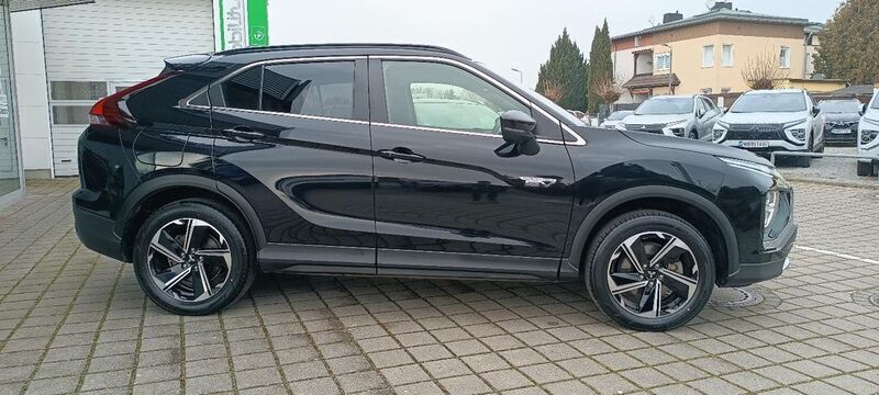 Gebraucht Mitsubishi Eclipse Cross Intro Edition 98 PS (72 kW) 2022 Pantherschwarz SUV