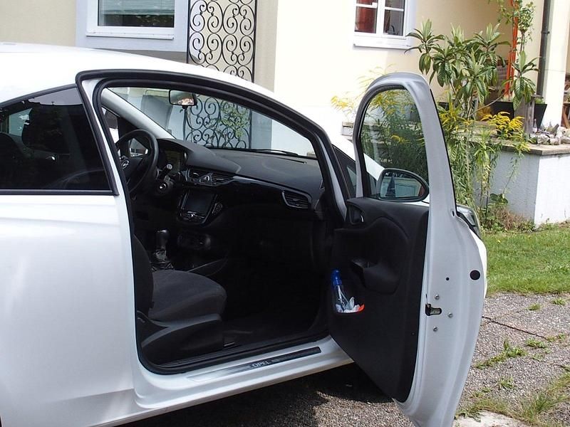 Gebraucht Opel Corsa 90 PS (66 kW) 2019 Weiß Kleinwagen