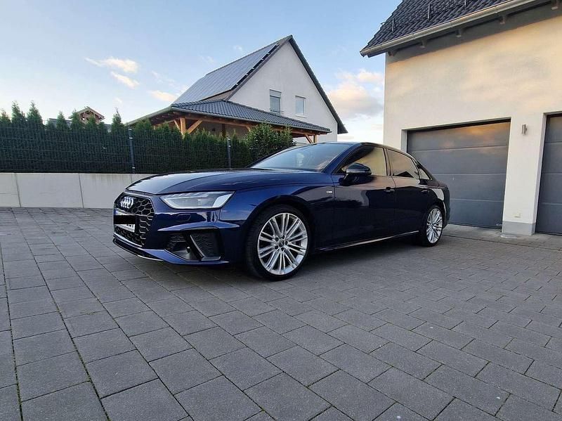 Blau Gebraucht 2020 Audi A4 S-Line Limousine | 28.500 € (Guter Preis) - Bild 1/4