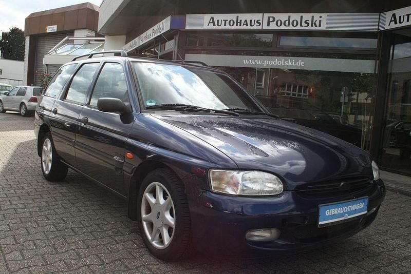 Gebraucht Ford Escort 116 PS (85 kW) 1996 Blau Kombi