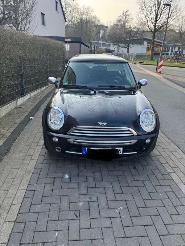 Schwarz Gebraucht 2004 Mini Cooper Kleinwagen | 1.500 € (Superpreis) - Bild 1/4