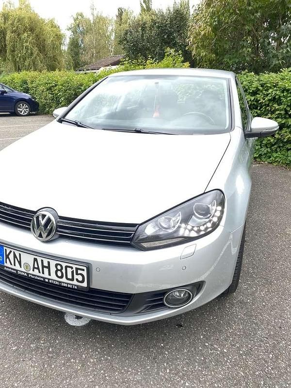 Grau Gebraucht 2012 VW Golf VII Comfortline Kleinwagen | 5.200 € (Guter Preis) - Bild 1/4