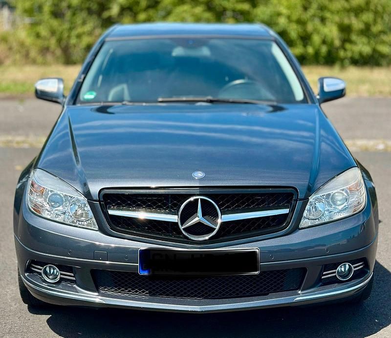 Grau Gebraucht 2007 Mercedes C200 Limousine | 4.799 € (Guter Preis) - Bild 1/4