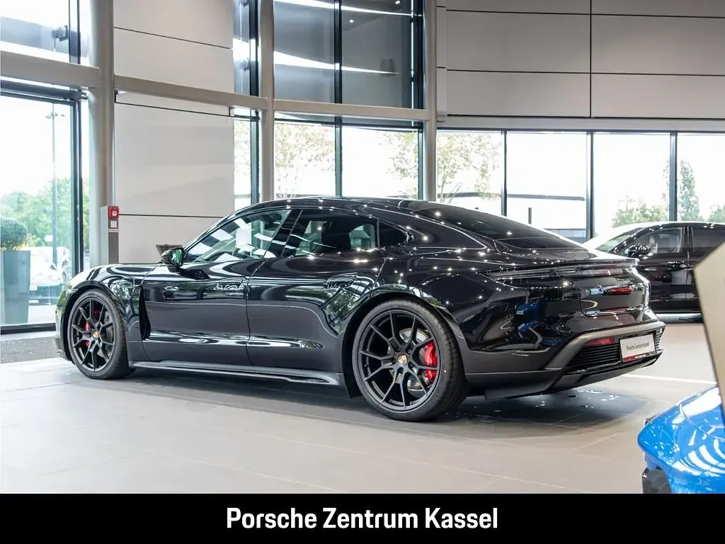 Neu Porsche Taycan 4S Black Edition 439 kW (598 PS) 2026 Schwarz Limousine