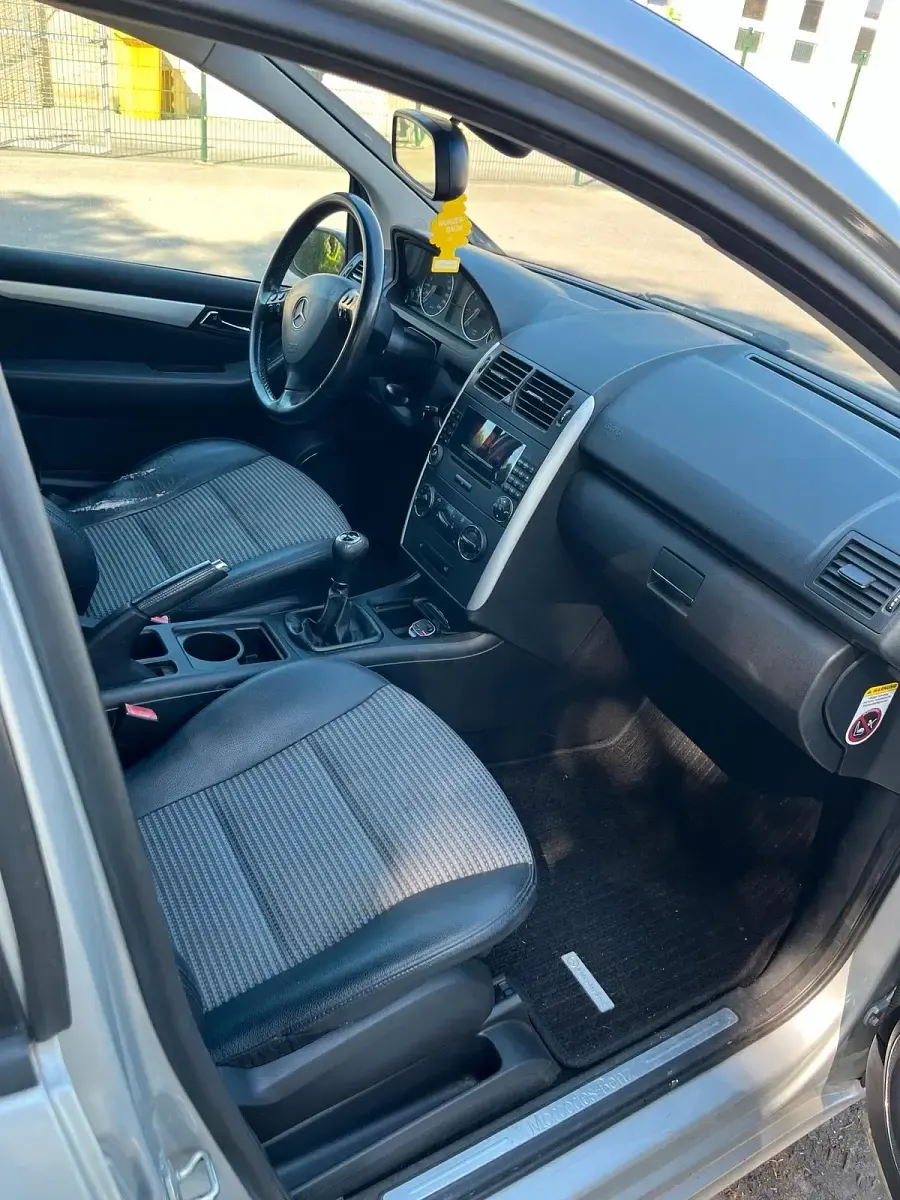 Gebraucht Mercedes A150 95 PS (69 kW) 2006 Grau Kleinwagen