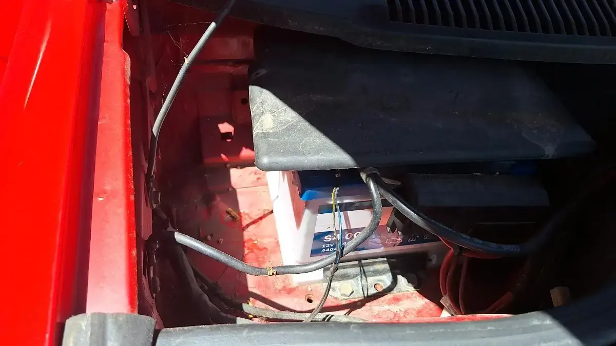 Gebraucht Ford Escort 75 PS (55 kW) 1996 Rot Kleinwagen