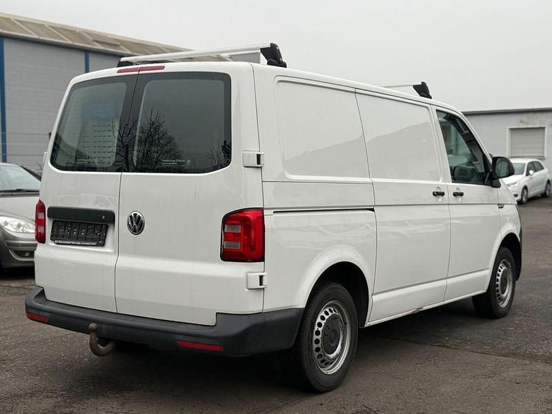 Gebraucht VW Transporter 84 PS (61 kW) 2018 Weiß Van