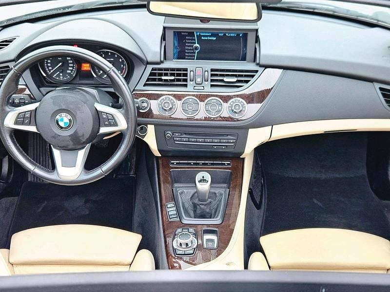 Gebraucht BMW Z4 204 PS (150 kW) 2010 Braun Cabrio