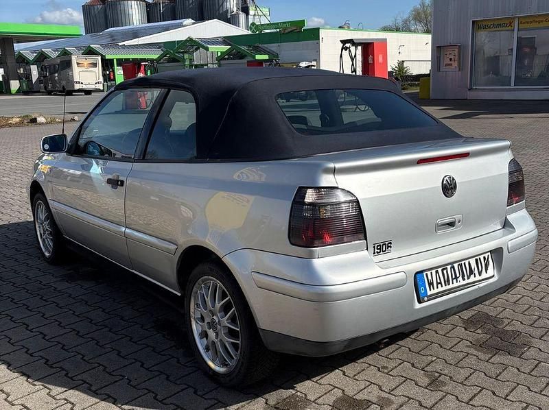 Gebraucht VW Golf Cabriolet Sportline 116 PS (85 kW) 2002 Silber Cabrio