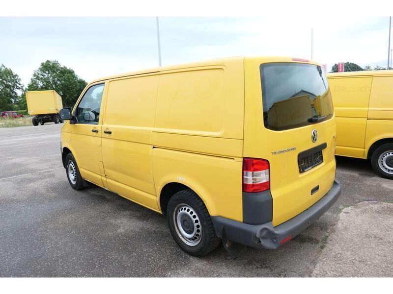 Gebraucht VW T5 84 PS (61 kW) 2010 Ginstergelb r1032 Van