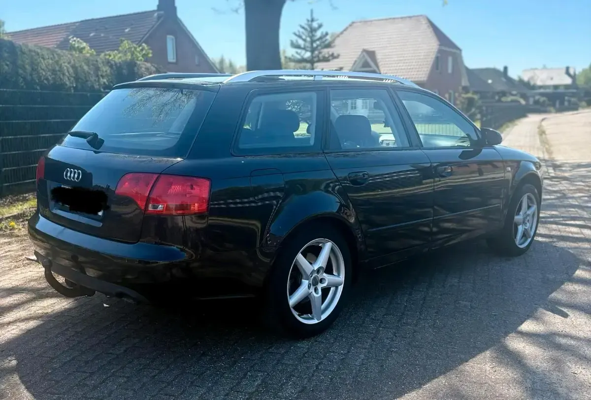 Second-hand Audi A4 163 CP (119 kW) 2005 Negru Break
