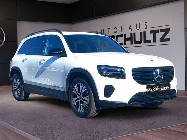 Gebraucht Mercedes GLB200 Night 150 PS (110 kW) 2025 Unilack polarweiß SUV