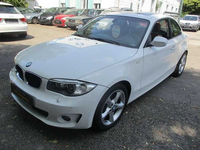 Gebraucht BMW 120 Coupé 170 PS (125 kW) 2011 Weiß Coupé