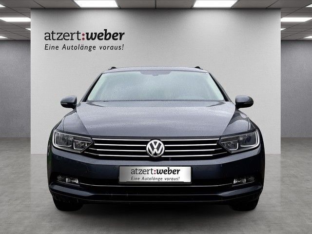 Gebraucht VW Passat Comfortline 150 PS (110 kW) 2016 Indiumgrau metallic Kombi