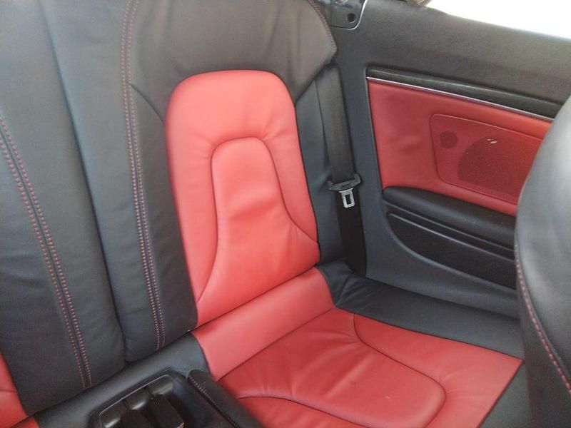 Gebraucht Audi A5 Cabriolet Exclusive 163 PS (119 kW) 2012 Rot Cabrio