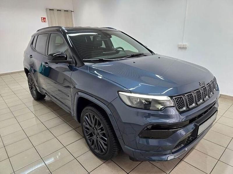 Gebraucht Jeep Compass 160 PS (117 kW) 2017 Andere SUV