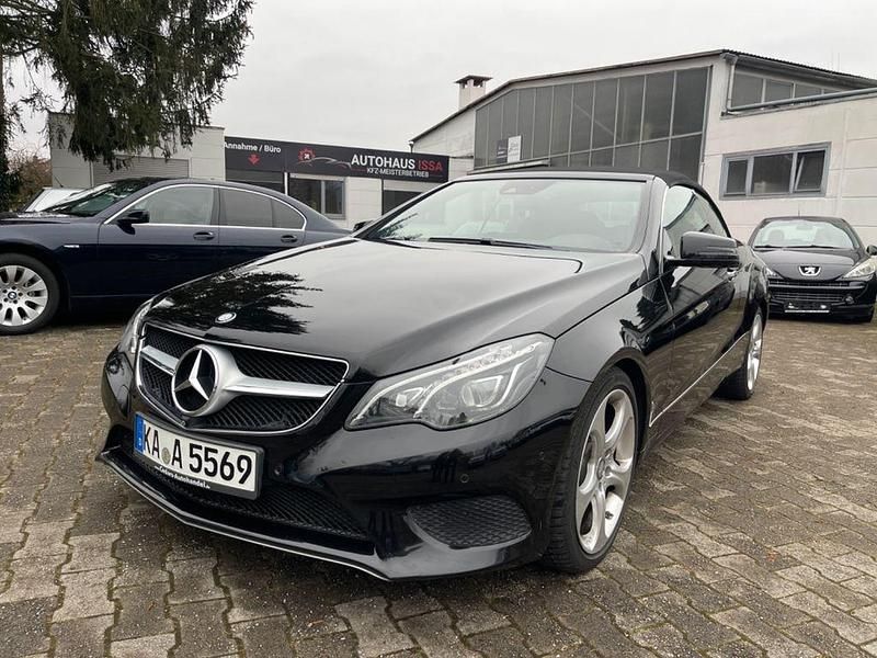 Gebraucht Mercedes E350 258 PS (189 kW) 2015 Schwarz Cabrio