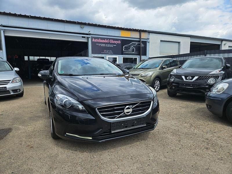 Gebraucht Volvo V40 You! 114 PS (83 kW) 2014 Schwarz Kombi
