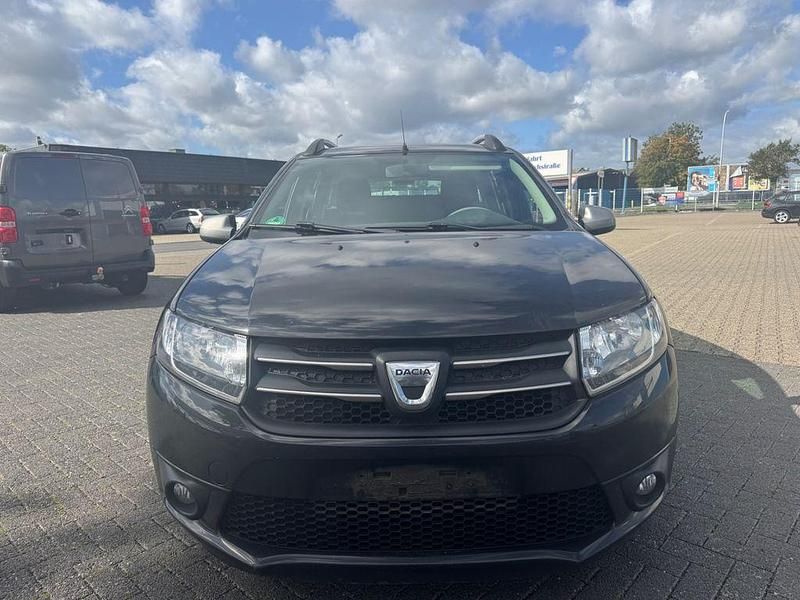Gebraucht 2015 Dacia Logan MCV Celebration Kombi | 3.300 € (Fairer Preis) - Bild 1/4