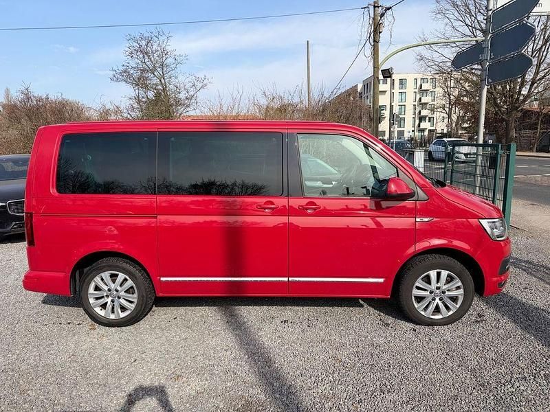Gebraucht VW T6 Highline 204 PS (150 kW) 2017 Rot Van