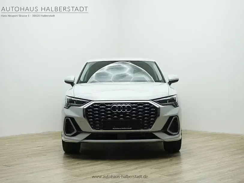 Gebraucht Audi Q3 Sportback S-Line 150 PS (110 kW) 2025 Weiss SUV