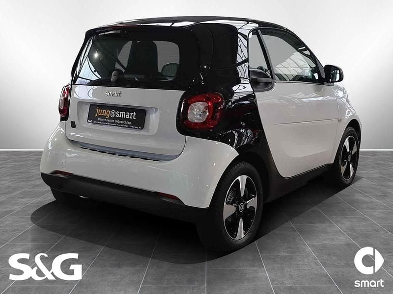 Gebraucht Smart ForTwo Coupé 60 kW (82 PS) 2020 Bodypanels in white Kleinwagen