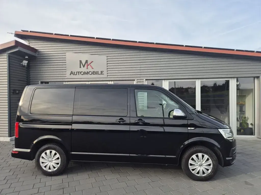 Gebraucht VW Multivan 150 PS (110 kW) 2018 Schwarz Van / Kleinbus