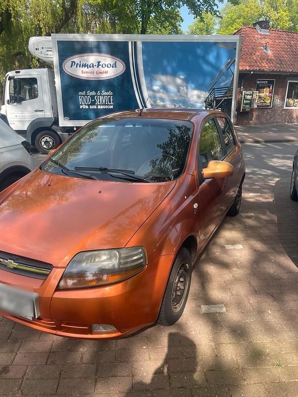 Andere farben Gebraucht 2006 Chevrolet Kalos Kleinwagen | 350 € - Bild 1/4