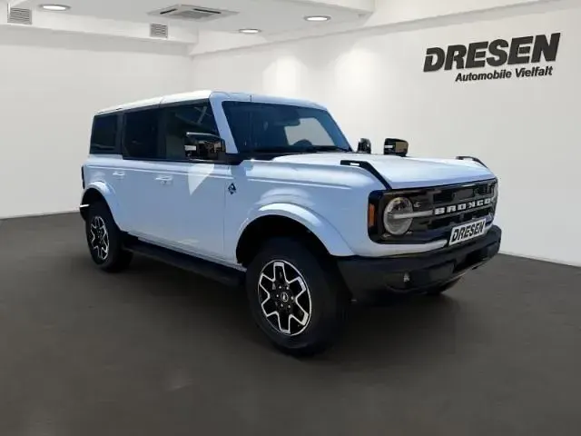 Neu Ford Bronco Outer Banks 334 PS (245 kW) 2026 Weiss SUV
