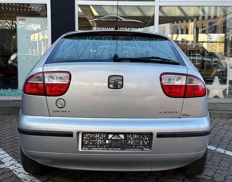 Gebraucht Seat Leon 105 PS (77 kW) 2003 Silber Limousine
