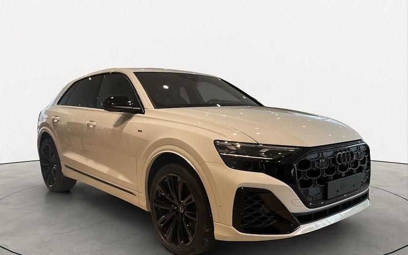 Neu Audi Q8 Ambiente 490 PS (360 kW) 2026 Weiß SUV