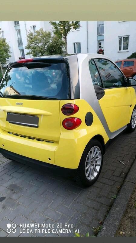 Gelb Gebraucht 2007 Smart ForTwo Coupé Kleinwagen | 2.950 € (Fairer Preis) - Bild 1/4