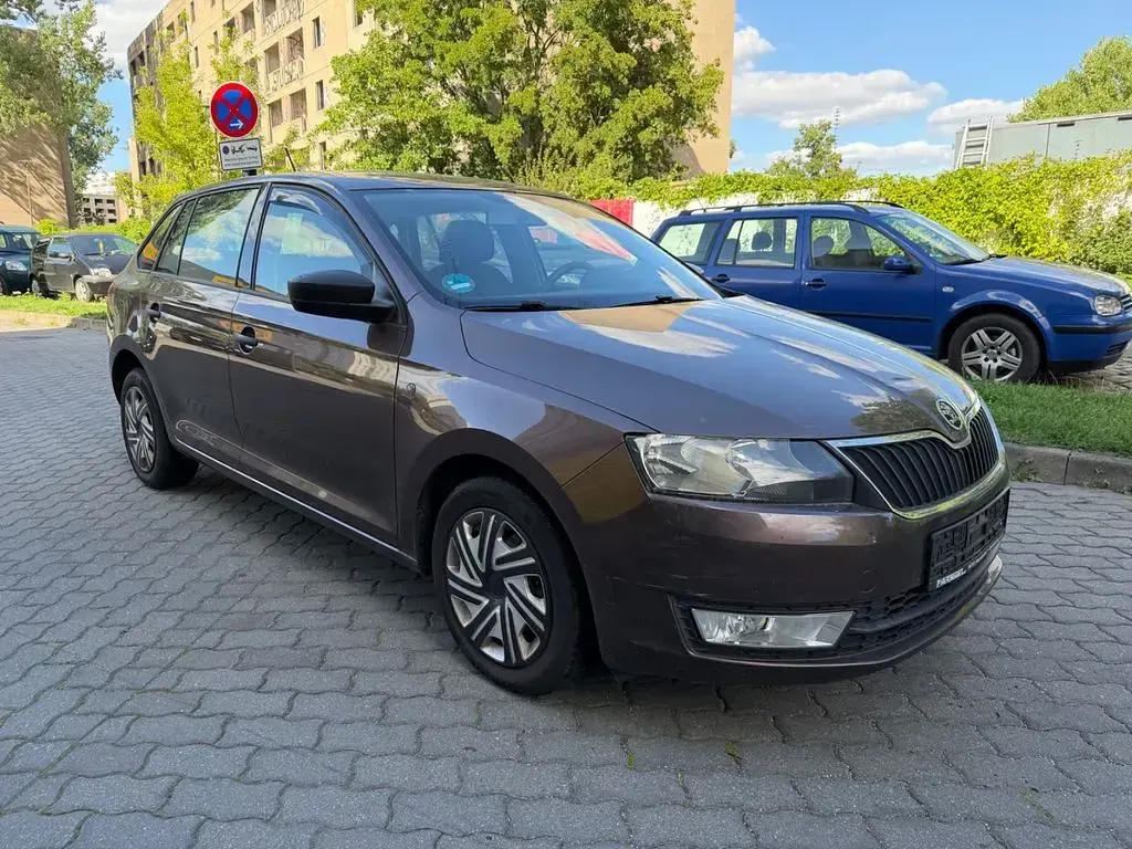 Gebraucht Skoda Rapid Cool Edition 86 PS (63 kW) 2015 Braun Kleinwagen