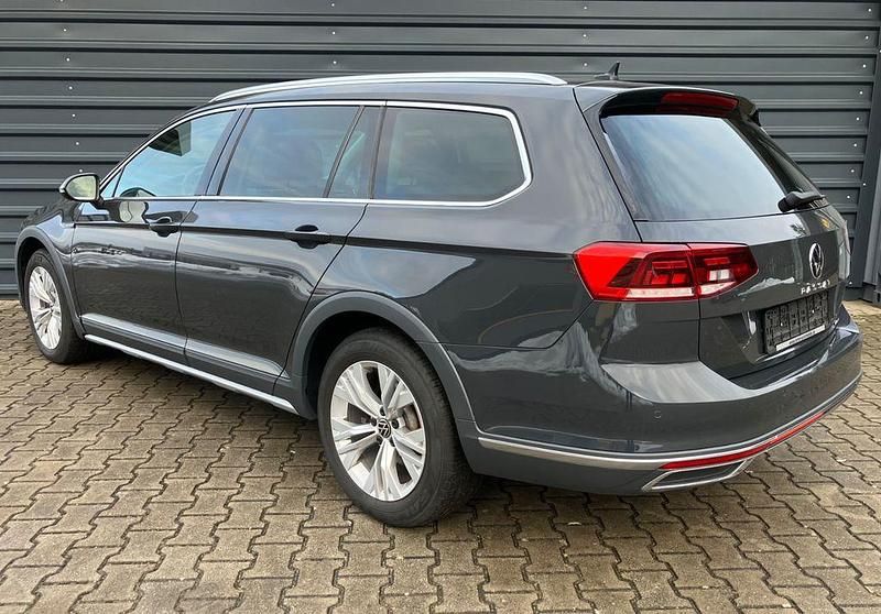 Gebraucht VW Passat Alltrack 200 PS (147 kW) 2020 Grau Kombi