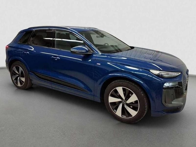 Gebraucht Audi Q6 e-tron S-Line 284 kW (387 PS) 2024 Blau SUV