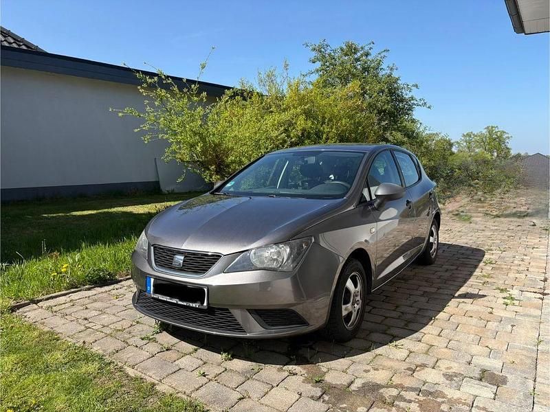 Usata Seat Ibiza Reference 86 CV (63 kW) 2014 Grigio Berlina