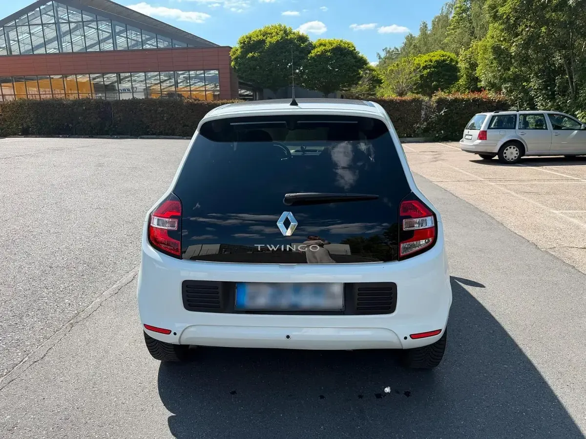 Gebraucht Renault Twingo SE 71 PS (52 kW) 2017 Weiß Kleinwagen