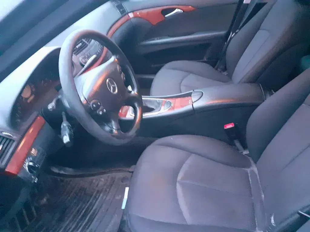Gebraucht Mercedes E220 Elegance 170 PS (125 kW) 2008 Grau Limousine
