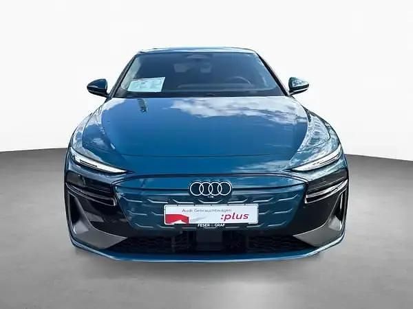 Gebraucht Audi e-tron Ambiente 210 kW (286 PS) 2025 Malpeloblau metallic SUV