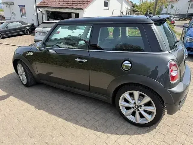 Gebraucht Mini Cooper S 192 PS (141 kW) 2011 Schwarz Kleinwagen
