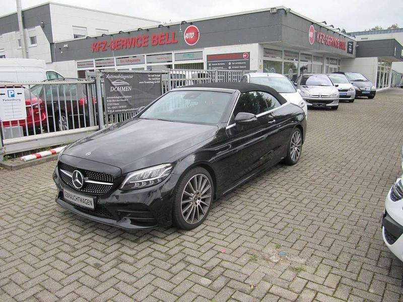 Schwarz Gebraucht 2019 Mercedes C180 AMG line Cabrio | 23.999 € (Superpreis) - Bild 1/4
