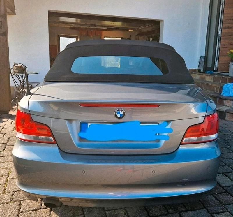 Gebraucht BMW 118 Cabriolet 143 PS (105 kW) 2012 Silber Cabrio