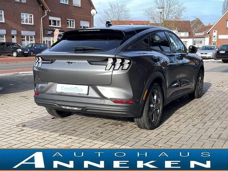 Gebraucht Ford Mustang Mach-E 197 kW (269 PS) 2024 Carbonized gray/asher gray SUV