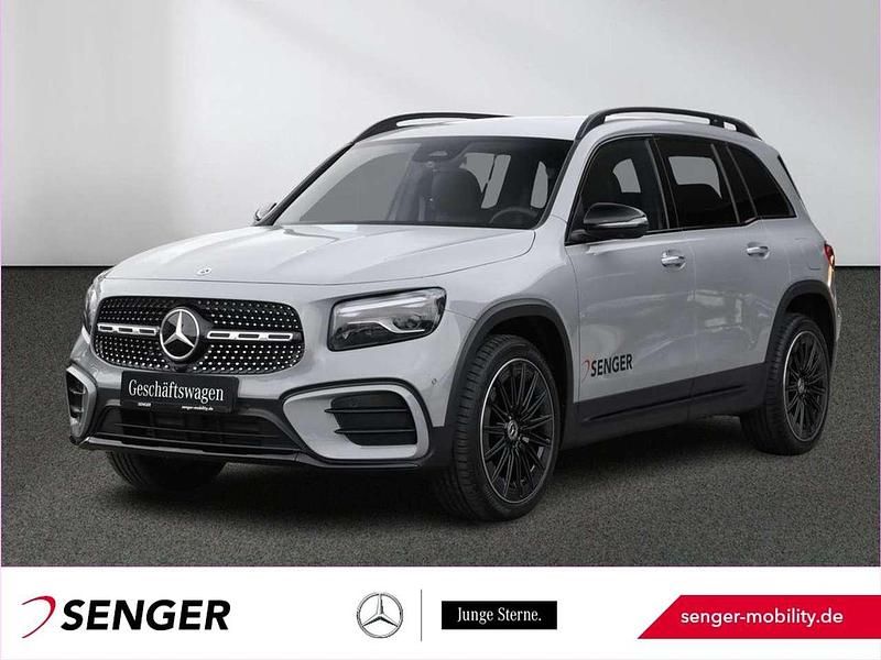 Grau Gebraucht 2025 Mercedes GLB200 AMG SUV | 49.985 € (Teuer) - Bild 1/3