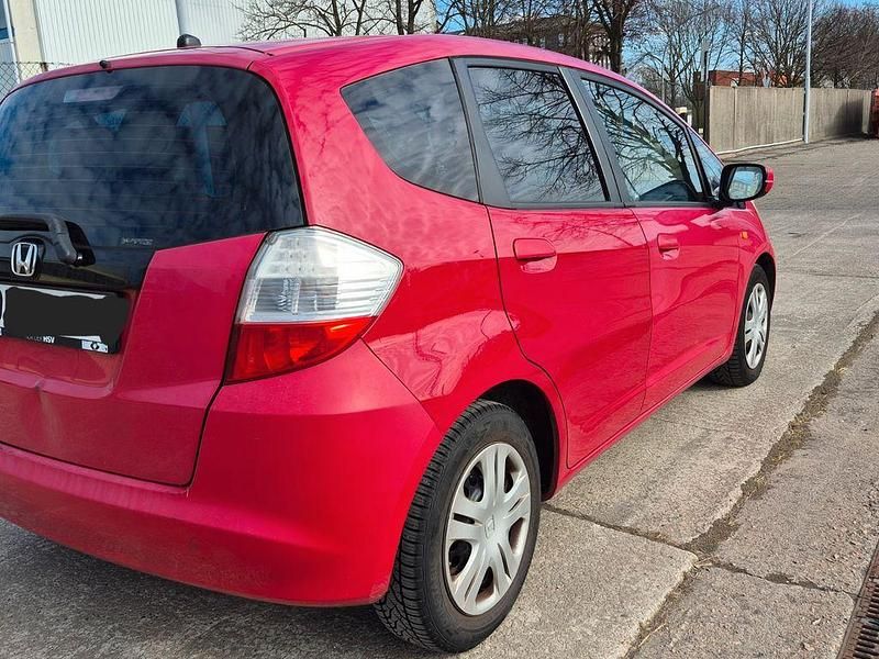 Gebraucht Honda Jazz Trend 90 PS (66 kW) 2009 Rot Kleinwagen
