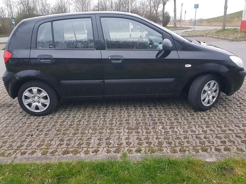 Gebraucht Hyundai Getz 67 PS (49 kW) 2008 Schwarz Kleinwagen
