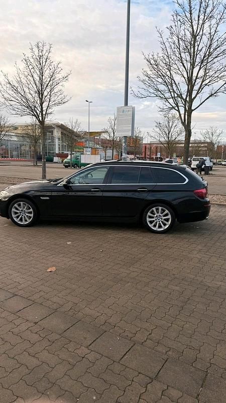 Gebraucht BMW 530 258 PS (189 kW) 2016 Schwarz Kombi