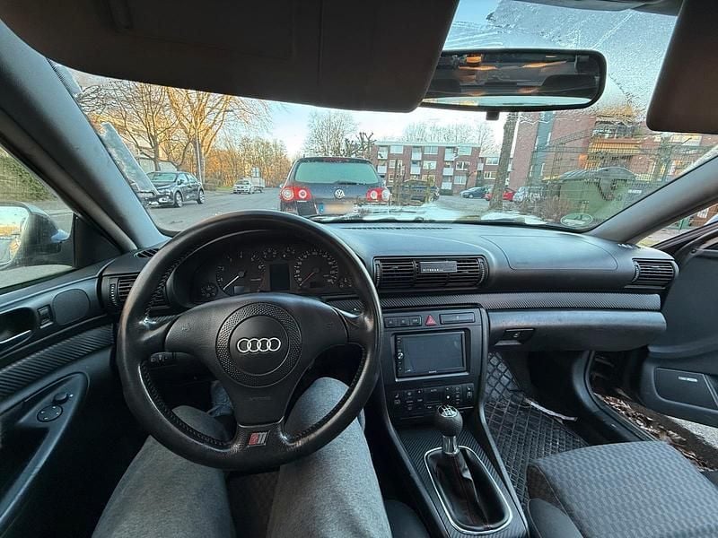 Gebraucht Audi A4 193 PS (141 kW) 2000 Schwarz Limousine