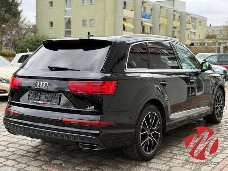 Gebraucht Audi Q7 Sport 272 PS (200 kW) 2015 Tiefschwarz SUV
